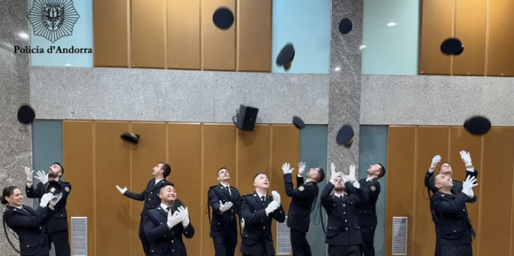 Un moment de la cerimònia del nomenament d’agents de Policia.