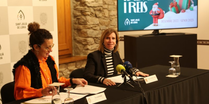 Mireia Codina i Laura Rogé durant la roda de premsa d’ahir.