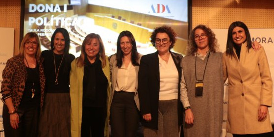 Codina (Presidenta de l'ADA), Cornella (Moderadora), Marsol, Choy, Pallarés, Salazar i Montaner