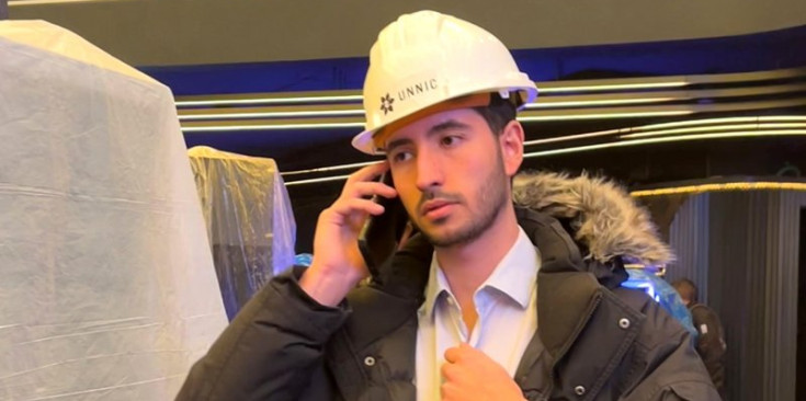 Ivan Martín, cap de seguretat dUNNIC parlant per telèfon