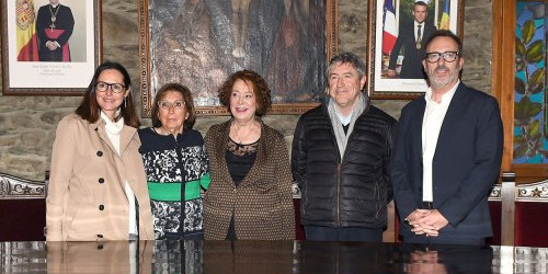Víctor Filloy i Olga Molné moments posteriors a la signatura del conveni