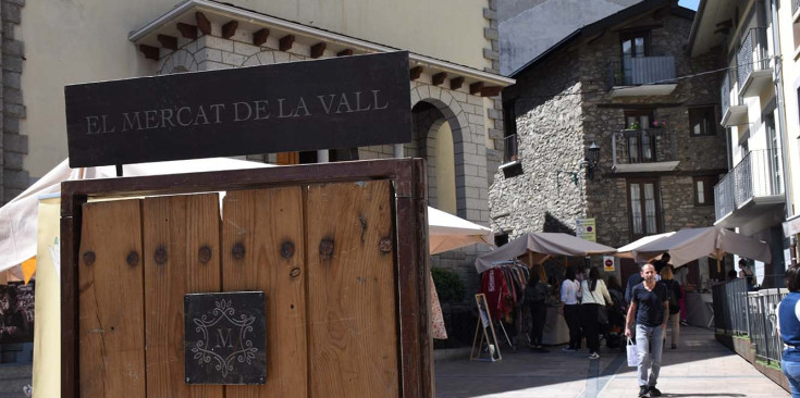 El Mercat de la Vall que ocupa el centre històric d'Andorra la Vella.