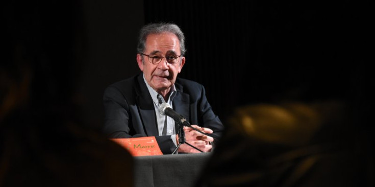 Andreu Claret, periodista i escriptor, a la conferència inaugural del cicle.