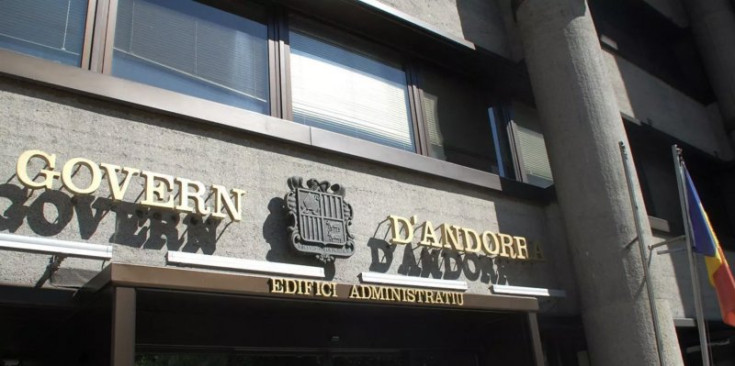 La façana de l’edifici Administratiu del Govern.