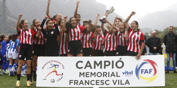 L'Athletic Club de Bilbao femení, campió del Memorial Frances Vila 2023.