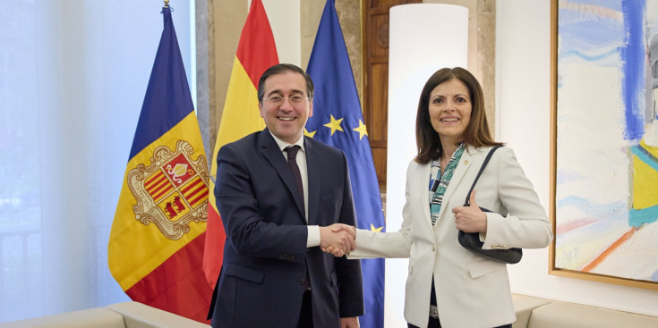 La ministra Imma Tor i el ministre espanyol José Manuel Albares, durant la trobada bilateral d’ahir.