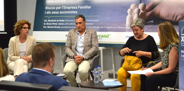 De Nadal, Pérez-Juncà i Brunet, ahir durant la conferència de l’EFA.