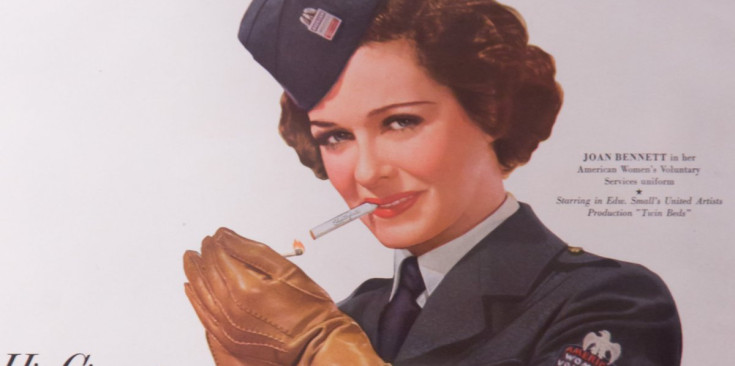 L’actriu Joan Bennett anuncia tabac.