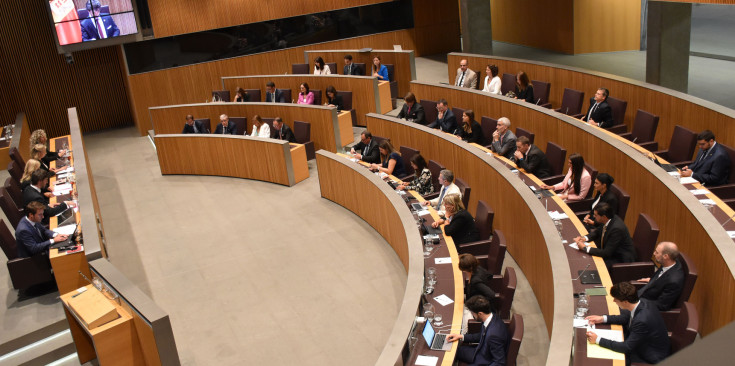 Sessió del Consell General en què es va aprovar la Llei.