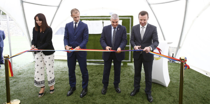 Imatge de la inauguració del nou Centre Esportiu Francesc Vila, ahir.
