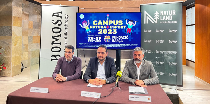 Batalla, Serracanta i Terés, durant la roda de premsa de la primera edició del campus Natura + Esport 2023.