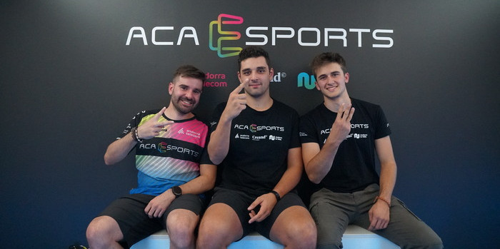 El podi de campions de l’ACA eSports, amb Porté, Pisco i Cerqueira.