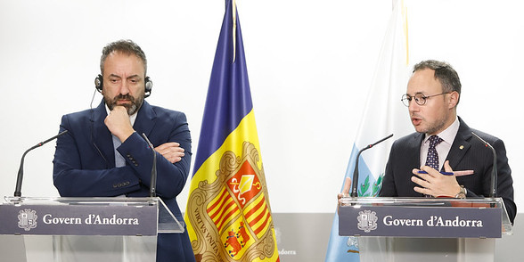 El ministre de San Marino, Luca Beccari, i el cap de Govern, Xavier Espot, ahir en roda de premsa.