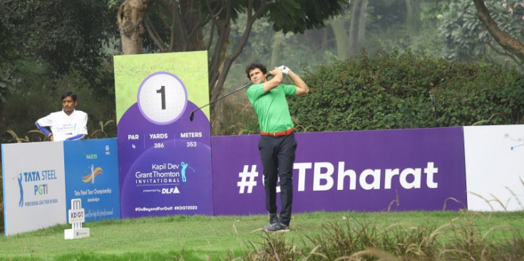El jugador de golf professional, Kevin Esteve, al Pro Golf Tour de l'índia.