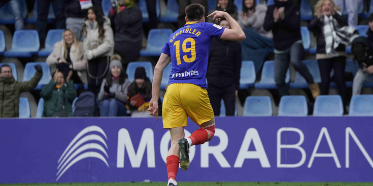 Scheidler celebra el gol que dona la victòria a l'FC Andorra, ahir a l'Estadi Nacional.