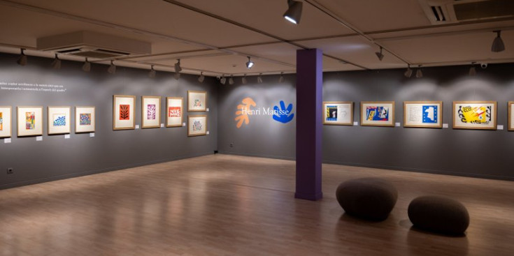 La sala del CAEE amb les obres d'Henri Matisse.