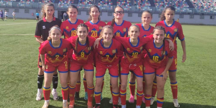 La selecció femenina sub16 ha encetat avui la cita amb una derrota contra Bulgària.