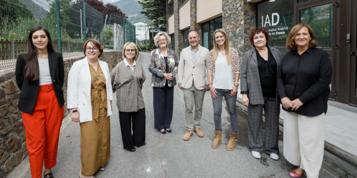 Una visita del cap de Govern, Xavier Espot, a l'Institut Andorrà de les Dones.