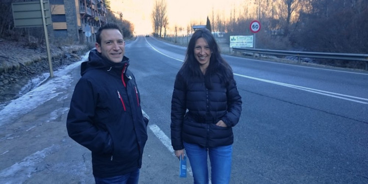 Els candidats de Liberals d’Andorra, Eva Choy i Òscar Sánchez, ahir.