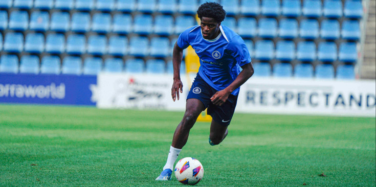 Ndiaye ahir durant el seu primer entrenament amb l'FC Andorra.