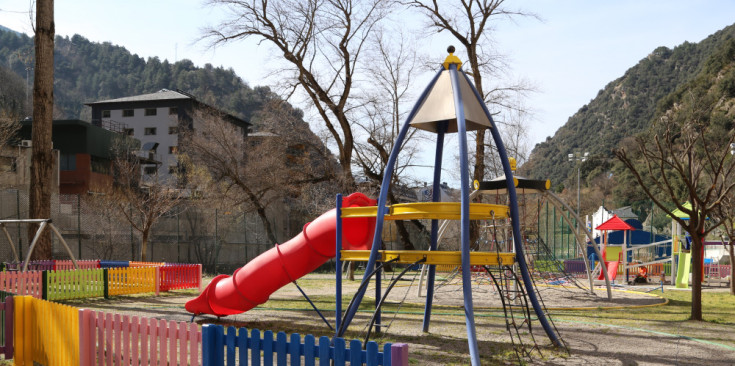 El parc infantil del Prat del Senzill.