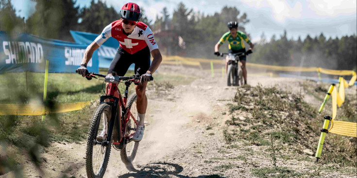 Instant de l'entrenament d'avui d'E-MTB.