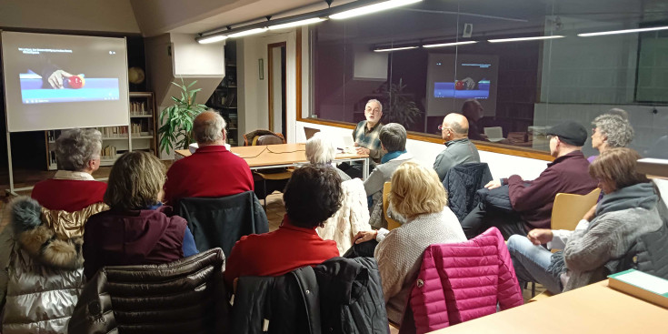 Reunió amb Mario Raviola per a l'explicació del segon cicle.