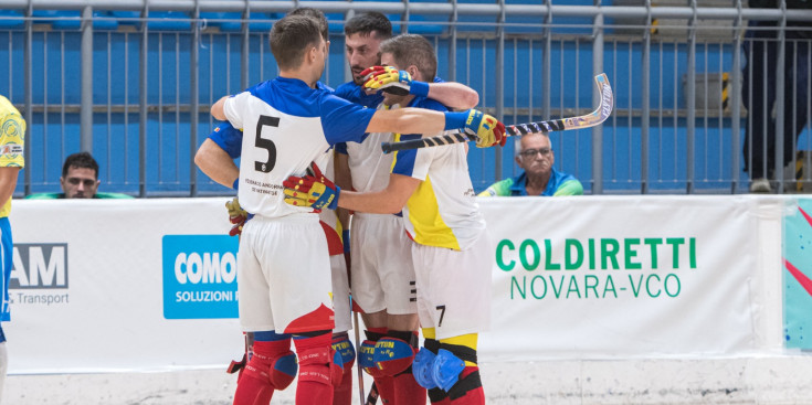 Els andorrans celebrant un gol.