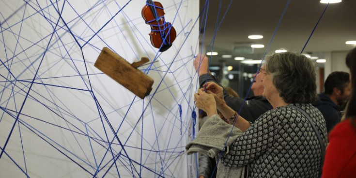 L'exposició 'Lligams', presentació commemorativa pels 20 anys del Centre Cultural La Llacuna.