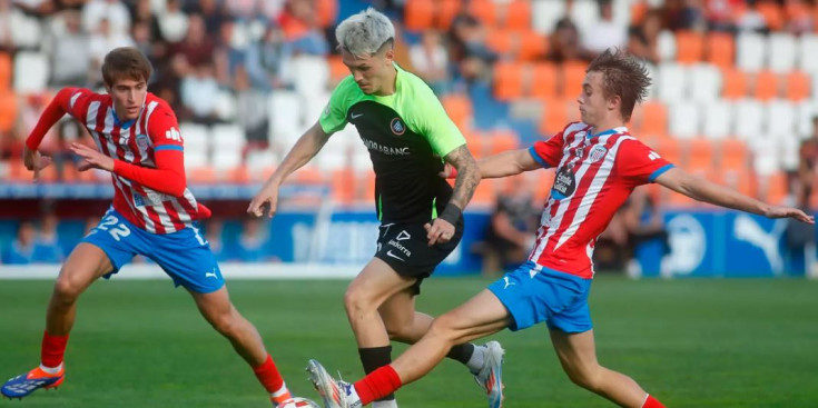 Un instant del partit entre el Lugo i l'FC Andorra.