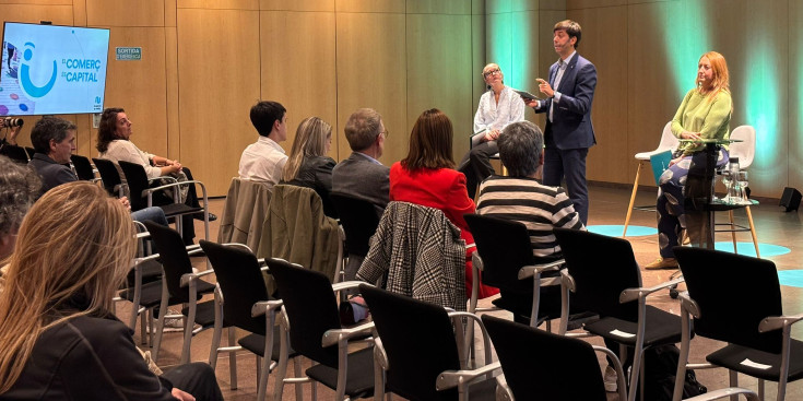 Empresaris a la jornada de presentació de 'El comerç és capital'.