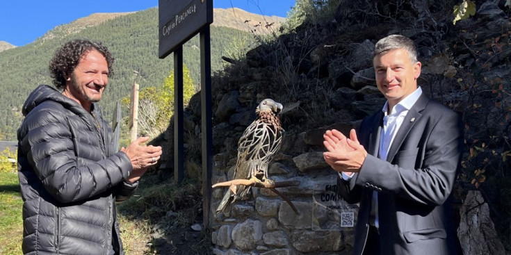 L'escultura del trencalòs que s'ha col·locat avui per rememorar l'edició d'enguany.