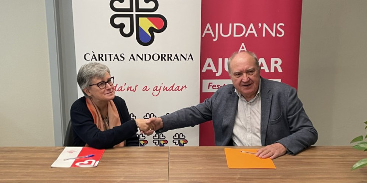 El conveni signat aquest matí entre Càritas Andorrana i Càritas Diocesana d'Urgell.