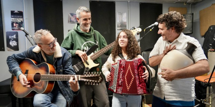 L'assaig del grup abans d'interpretar la seva música aquest divendres.