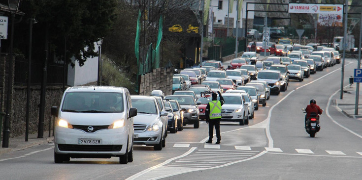 El Departament de Mobilitat activa un dispositiu especial a Sant Julià per garantir la fluïdesa del trànsit.