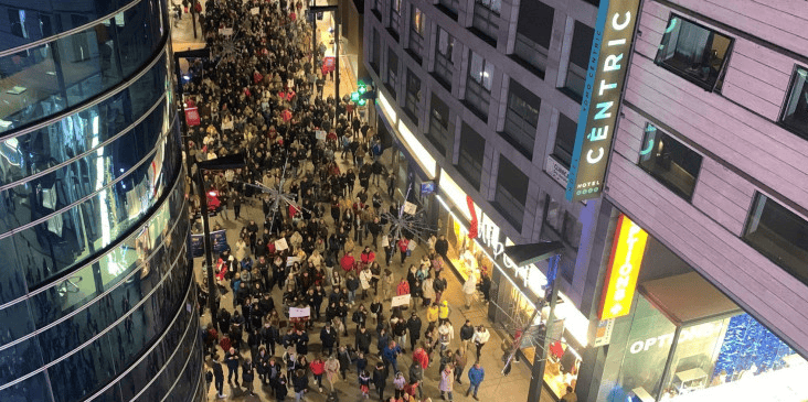 La trobada tindrà lloc a les 18.00 hores a la Sala de Festes de La Llacuna.