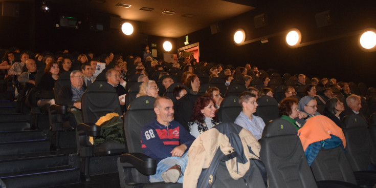 Un moment de la sessió de dijous de la Setmana del Cinema Espiritual.