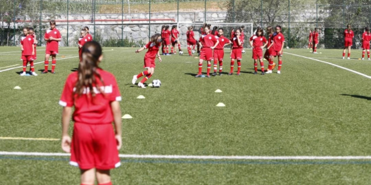 Un dels clubs base de futbol femení.