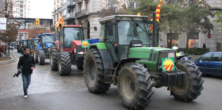 La Unió de pagesos durant una manifestació a Girona.