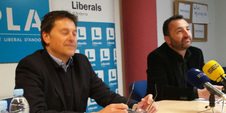 Pintos i Cerqueda, a la seu del partit Liberal d'Andorra, ahir.