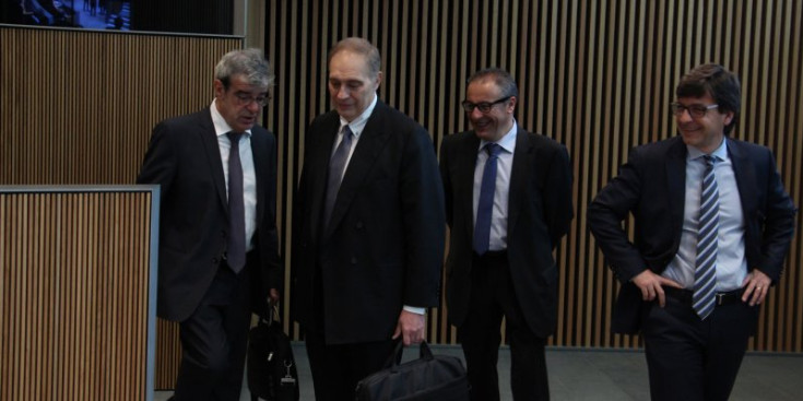 El president del grup demòcrata, Ladislau Baró; el del grup liberal, Josep Pintat i el ministre Jordi Cinca