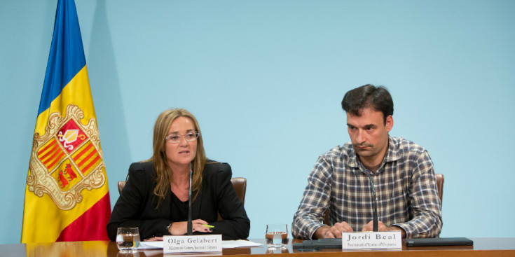 Gelabert i Beal, antics presidenta i vicepresident de la Comissió Andorrana Antidopatge, en la roda de premsa que van convocar arran de la suspensió de l'AMA a Andorra.