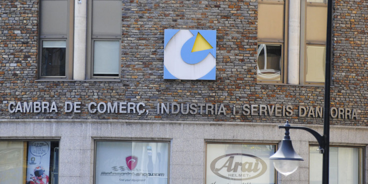 Edifici seu de la Cambra de Comerç, Indústria i Serveis d’Andorra.