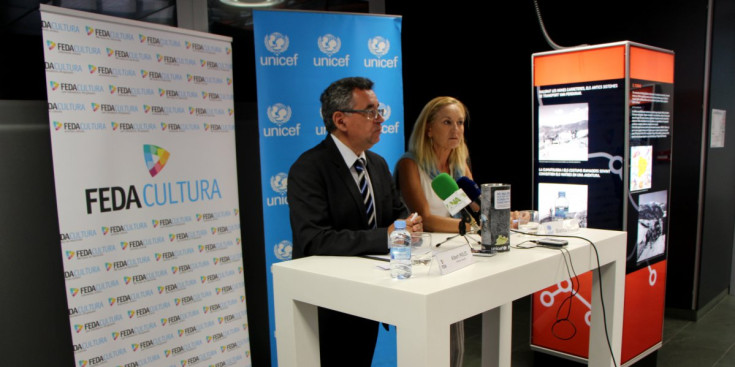 El director general de FEDA i la presidenta d’Unicef a Andorra presentant la campanya, ahir.